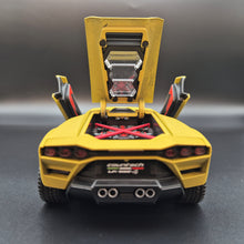 Load image into Gallery viewer, Explorafind 2023 Lamborghini Countach LPI 800-4 Matte Yellow 1:24 Die Cast Car