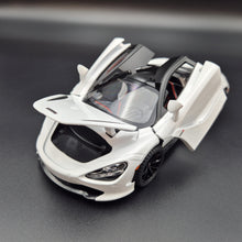Load image into Gallery viewer, Explorafind 2023 McLaren 720S White 1:24 Die Cast Car