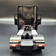 Load image into Gallery viewer, Explorafind 2023 Mercedes-Benz Actros 1851 Truck Black 1:24 Die Cast Truck