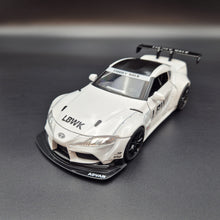 Load image into Gallery viewer, Explorafind 2023 Toyota Supra GT4 White 1:24 Die Cast Race Car