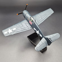 Load image into Gallery viewer, Amercom 1942 U.S Navy Grumman F6F-5 Hellcat Fighter 1:72 Diecast Plane