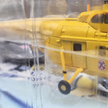 Load image into Gallery viewer, Amercom 1976 Westland Whirlwind HAR.10 RAF Rescue UK 1:72 Diecast Helicopter Model
