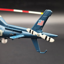 Load image into Gallery viewer, Amercom 2004 Agusta A119 Koala NYPD 1:72 Diecast Helicopter Model