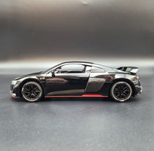 Load image into Gallery viewer, Explorafind 2020 Audi R8 V10 Black 1:24 Die Cast Car