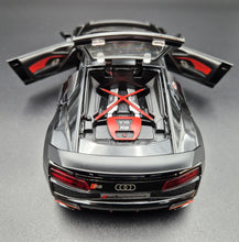 Load image into Gallery viewer, Explorafind 2020 Audi R8 V10 Black 1:24 Die Cast Car