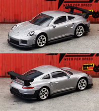 Load image into Gallery viewer, Explorafind 2018 Porsche 911 GT2 RS Silver 1:64 Die Cast Car New