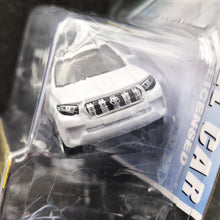 Load image into Gallery viewer, Explorafind 2018 Toyota Land Cruiser Prado White 1:64 Die Cast Car New