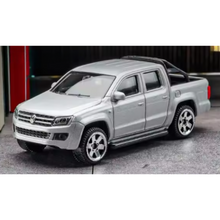 Load image into Gallery viewer, Explorafind 2017 Volkswagen Amarok Silver 1:64 Die Cast Car New