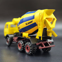 Load image into Gallery viewer, Conrad 1986 Mercedes Benz 2224 Cement Mixer Truck Elba Kaiser #3044 1:50 Diecast Model