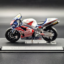 Load image into Gallery viewer, DeAgostini Honda VTR1000 Laguna Seca 2002 - Colin Edwards 1:24 MotoGP Collection Die Cast Motorbike
