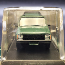 Load image into Gallery viewer, Del Prado 1993 Jeep Grand Cherokee Dark Green 1:43 Del Prado Collection Diecast Model