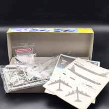 Load image into Gallery viewer, Dragon Boeing NB-52B w/X15-2 & Pegasus #2009 1:200 Scale Model Kit - Modern Air Power Series