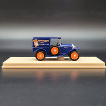 Load image into Gallery viewer, Eligor 1925 Opel Laubfrosch Camionnette (Van) Ovomaltine #1064 Blue 1/43 Diecast Model