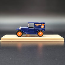 Load image into Gallery viewer, Eligor 1925 Opel Laubfrosch Camionnette (Van) Ovomaltine #1064 Blue 1/43 Diecast Model