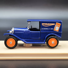 Load image into Gallery viewer, Eligor 1925 Opel Laubfrosch Camionnette (Van) Ovomaltine #1064 Blue 1/43 Diecast Model