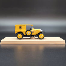 Load image into Gallery viewer, Eligor 1925 Opel Laubfrosch Camionnette (Van) Postes Allemandes (German Post Office) #1065 Yellow 1/43 Diecast Model