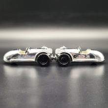 Load image into Gallery viewer, Gaiety Toys 1949 Morgan Motor Company 3-Wheeler Clockwork Motor Version Chrome 1:32 Diecast Models x 2