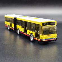 Load image into Gallery viewer, HTI 1990 Mercedes-Benz 0405 Articulated Bus Transit Land Yellow 1:76 Diecast