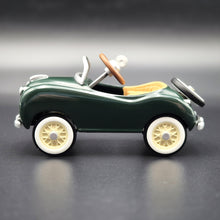 Load image into Gallery viewer, Hallmark 2003 1949 Gillham Sport Kiddie Car Classic Peddle Car Green #10 Diecast Model