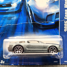 Load image into Gallery viewer, Hot Wheels 2006 2005 Ford Mustang GT Grey #184 Hot Wheels Mainline
