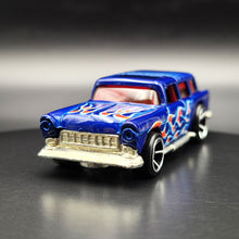 Load image into Gallery viewer, Hot Wheels 2009 '55 Chevy Nomad Dark Blue #125 Heat Fleet 9/10