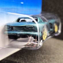 Load image into Gallery viewer, Hot Wheels 1996 Dodge Viper RT/10 Dark Green #13585 Gold Metal Speed New Long Card