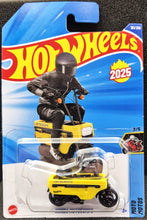 Load image into Gallery viewer, Hot Wheels 2025 Honda Motocompo Yellow #181 HW Moto 3/5 New Long Card