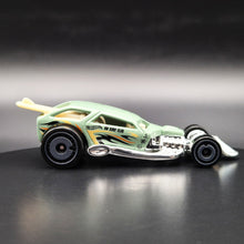 Load image into Gallery viewer, Hot Wheels 2024 Surf Crate Turquoise HW Getaways 5 Pack Exclusive