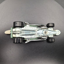 Load image into Gallery viewer, Hot Wheels 2024 Surf Crate Turquoise HW Getaways 5 Pack Exclusive