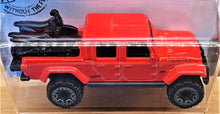 Load image into Gallery viewer, Hot Wheels 2020 '20 Jeep Gladiator Red #157 Baja Blazers 4/10 New Long Card