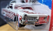 Load image into Gallery viewer, Hot Wheels 2016 '65 Pontiac GTO White #99 HW Flames 9/10 New