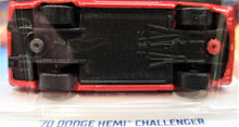 Load image into Gallery viewer, Hot Wheels 2018 '70 Dodge Hemi Challenger Red #189 Muscle Mania 7/10 New