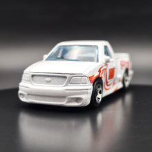 Load image into Gallery viewer, Hot Wheels 2023 '99 Ford F-150 SVT Lightning White Multipack Exclusive