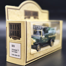 Load image into Gallery viewer, Lledo Days Gone 1920 Model T Ford Tanker Pratts Anglo-American Oil Co. Ltd DG08018