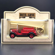 Load image into Gallery viewer, Lledo Days Gone 1934 Dennis Fire Engine West Ham Fire Brigade Red DG12016