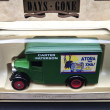 Load image into Gallery viewer, Lledo Days Gone 1934 Dennis Parcels Van Carter Paterson - Atora for Xmas DG16027