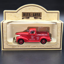 Load image into Gallery viewer, Lledo Days Gone 1939 Chevrolet Pick Up "Cakebread Robey & Co. Ltd" Red DG36001