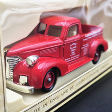 Load image into Gallery viewer, Lledo Days Gone 1939 Chevrolet Pick Up "Cakebread Robey & Co. Ltd" Red DG36001
