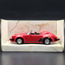 Load image into Gallery viewer, Maisto 1989 Porsche 911 Speedster Red #21008 1:38 Die Cast Car