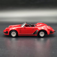 Load image into Gallery viewer, Maisto 1989 Porsche 911 Speedster Red #21008 1:38 Die Cast Car