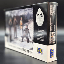 Load image into Gallery viewer, Master Box German Tank Crews (1943-1945) #MB3507 1:35 Scale Model Kit