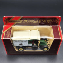 Load image into Gallery viewer, Matchbox 1910 Renault Type AG Van Delhaize Freres & Cie Models Of Yesteryear Y25-1 Boxed