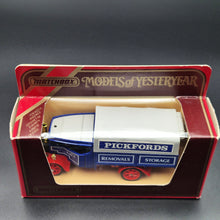 Load image into Gallery viewer, Matchbox 1922 Foden Steam Lorry Pickfords Blue Models Of Yesteryear Y27-1