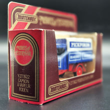 Load image into Gallery viewer, Matchbox 1922 Foden Steam Lorry Pickfords Blue Models Of Yesteryear Y27-1
