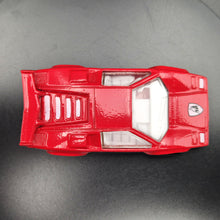 Load image into Gallery viewer, Matchbox 1991 Lamborghini Countach LP 500 S Red #11 Matchbox 1-75 Series