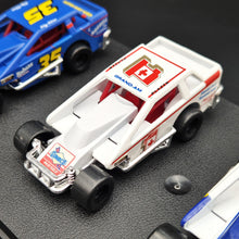 Load image into Gallery viewer, Matchbox 1993 Dirt Racer DIRT Super Stars Series Speedway Cars 4 Car Display Case