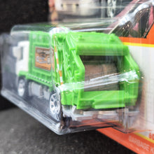 Load image into Gallery viewer, Matchbox 2021 Garbage King White/Green #60 MBX Metro New Long Card
