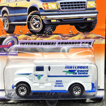 Load image into Gallery viewer, Matchbox 2000 International Armored Car Light Grey #58 Speedy Delivery Long Card