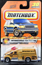 Load image into Gallery viewer, Matchbox 2000 International Fire Pump Gold #30 Matchbox Firefighters Series 5/5 New