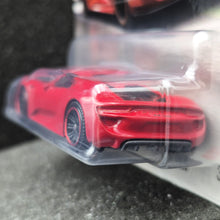 Load image into Gallery viewer, Matchbox 2025 Porsche 918 Spyder Red #15 MBX Showroom New Long Card